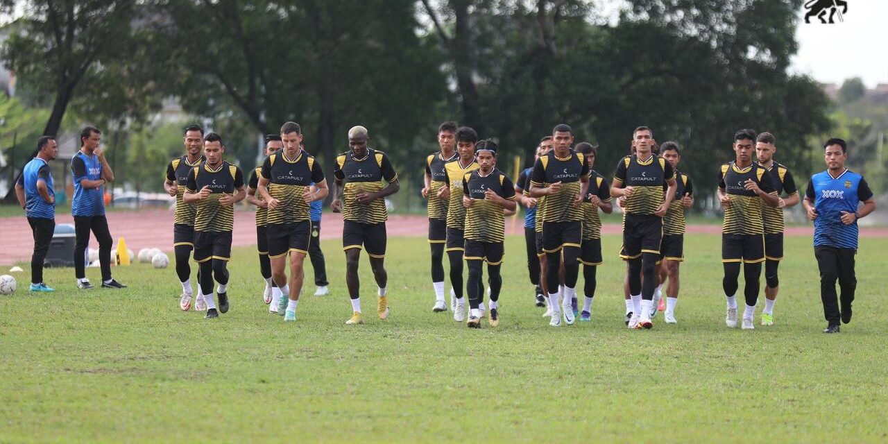 LENSA : The Bos Gaurus idam tiga mata penuh