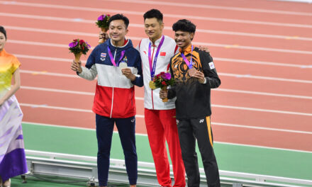 Azeem pelari ketiga terpantas Asia, raih pingat selepas 41 tahun