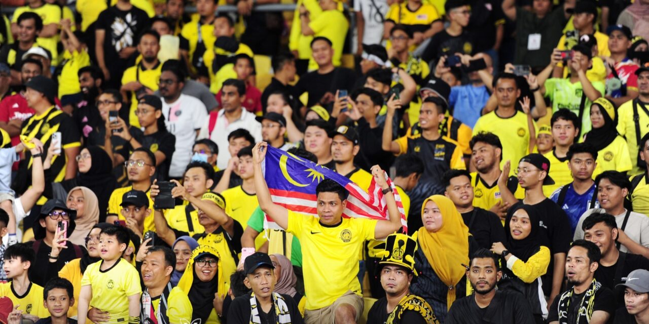 “Jangan pakai jersi kelab EPL”,  ‘Jersiwan’ gesa penyokong pakai warna Harimau Malaya ke stadium