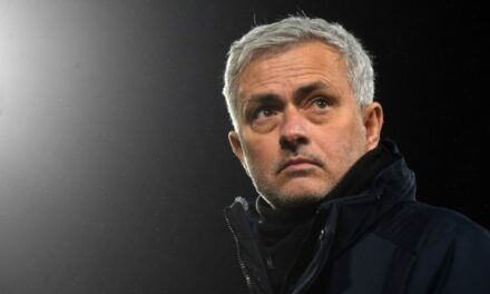 AS Roma pecat Mourinho