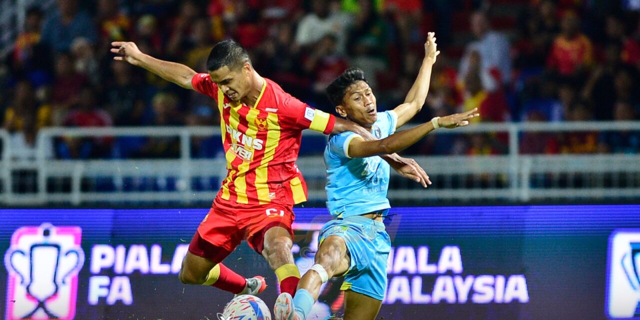 Harimau Kumbang tumbang di kaki Gergasi Merah